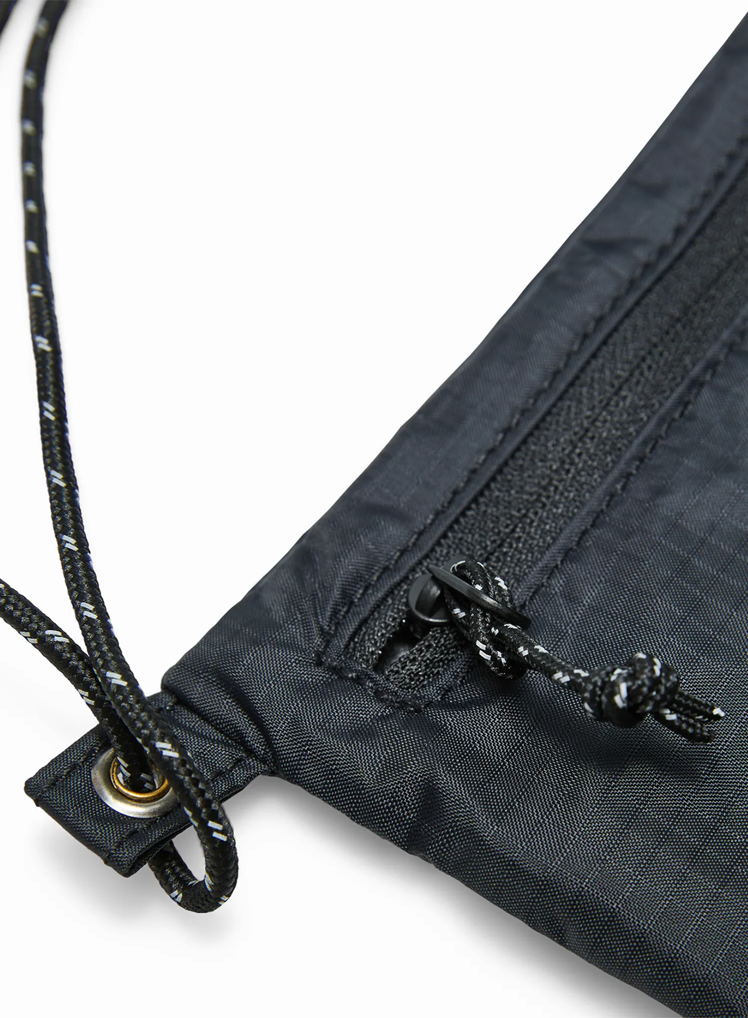 Torbica Peak Performance Accessory Bag - black