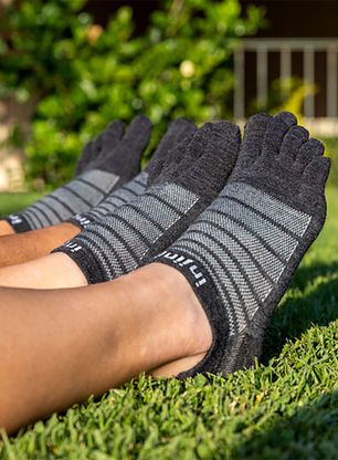 Merino čarape Injinji Run Lightweight No-Show Wool - slate