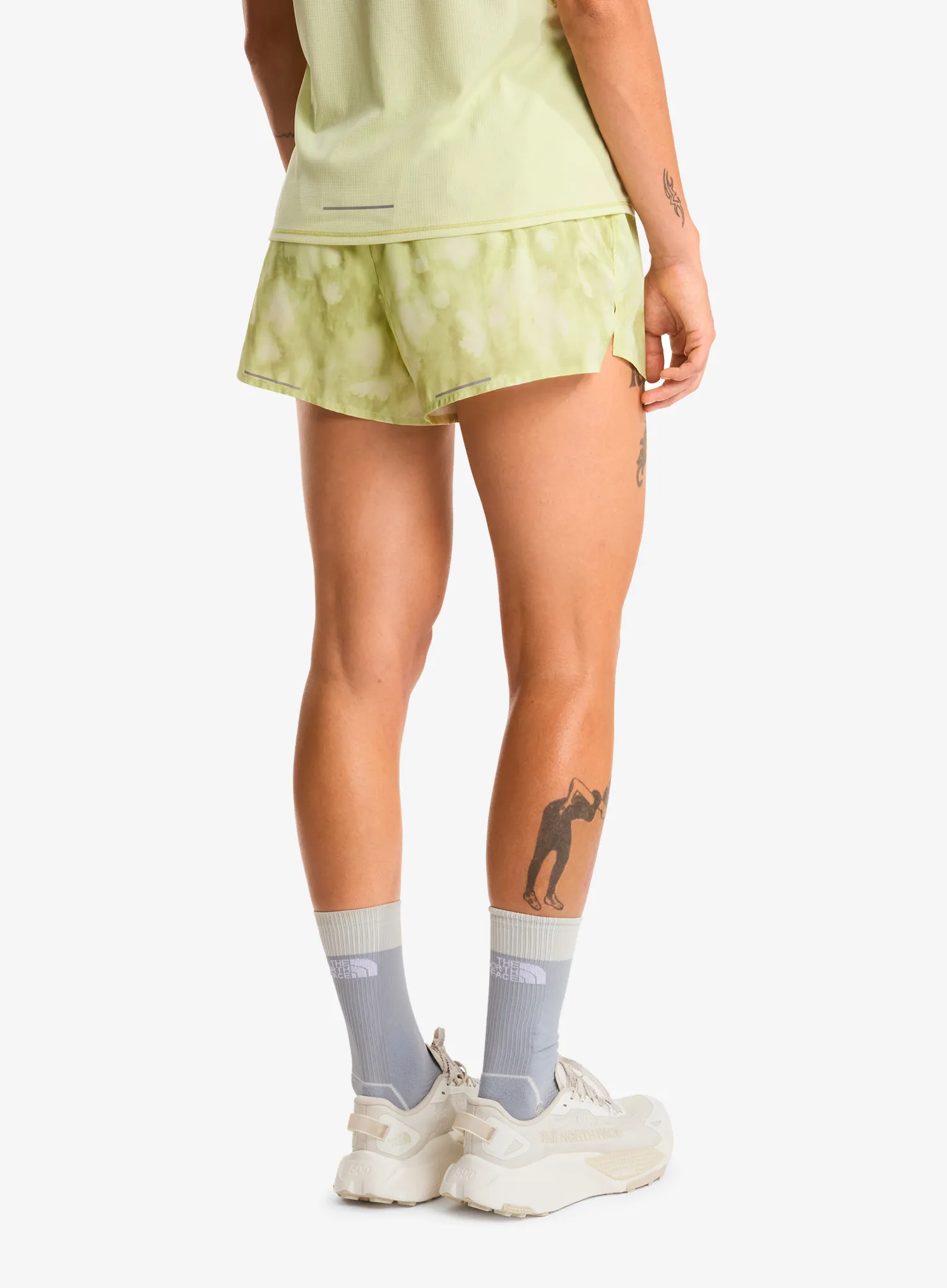 Ženske kratke hlače za trčanje The North Face Sunriser Short 3in - lemon mist