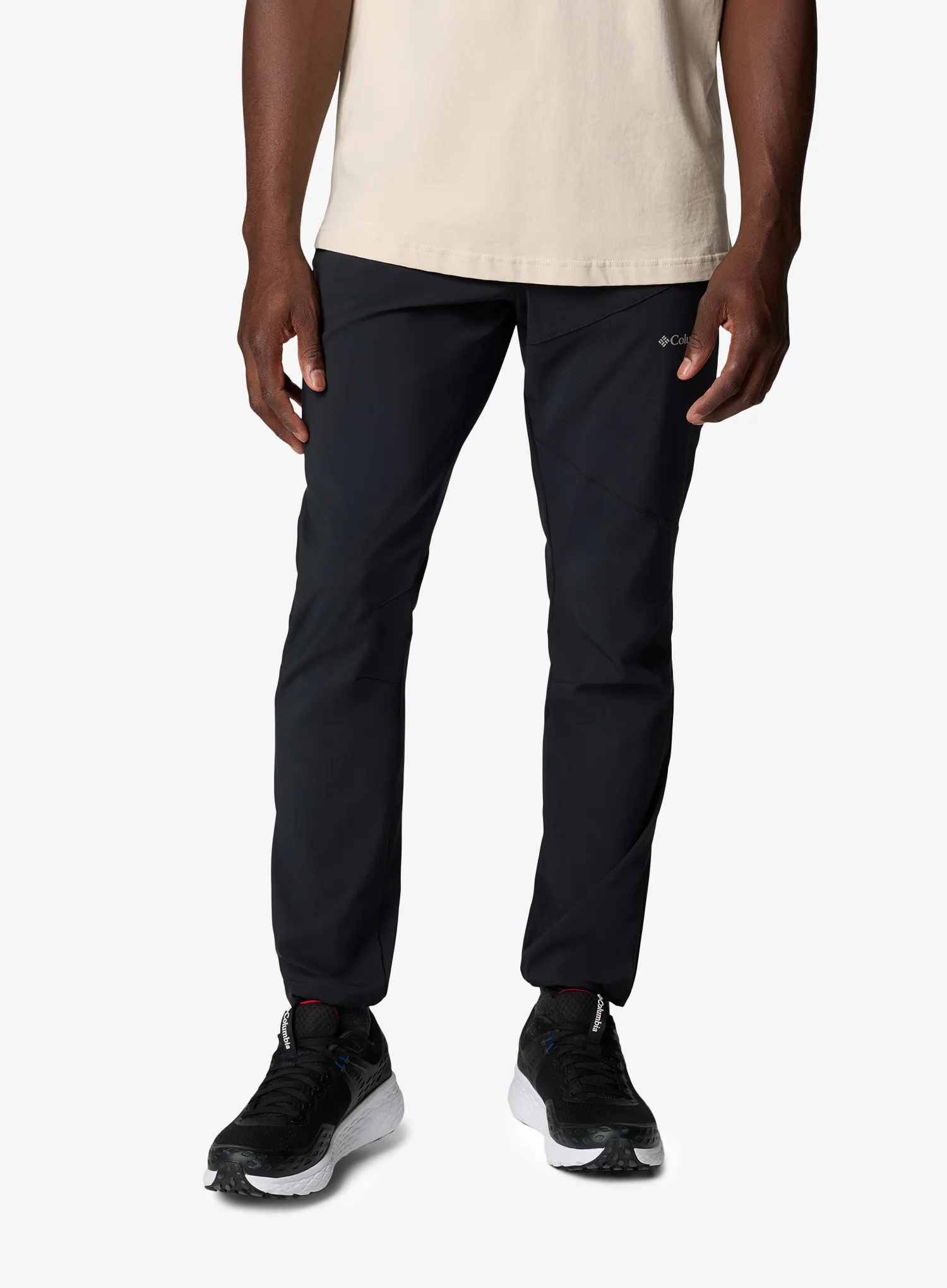 ColumbiaTechSoftshellPant_black_fw26_195981677461_1_121.webp