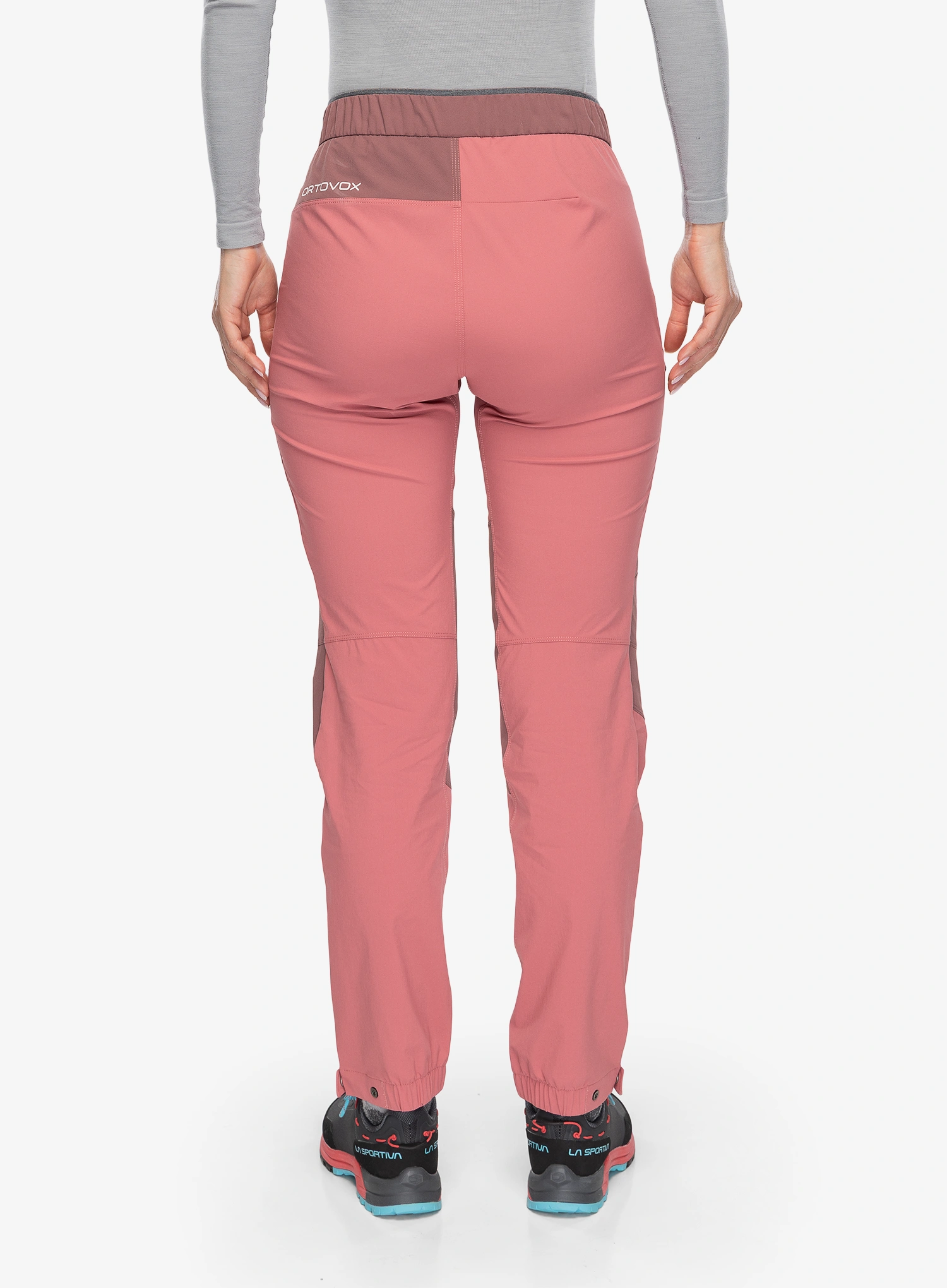Ženske penjačke hlače Ortovox Vajolet Pants - wild rose