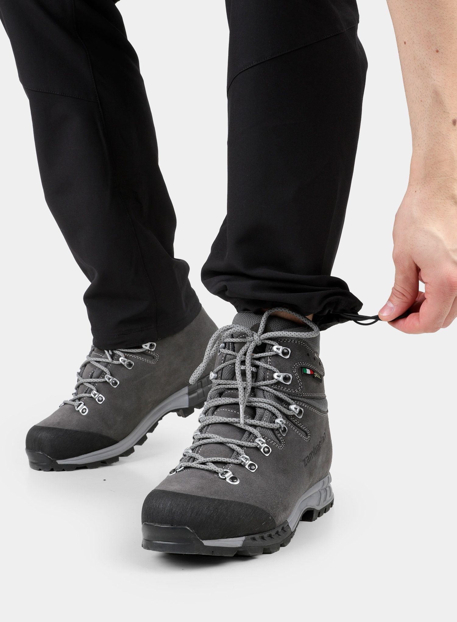 Hlače Patagonia Simul Alpine Pants - black