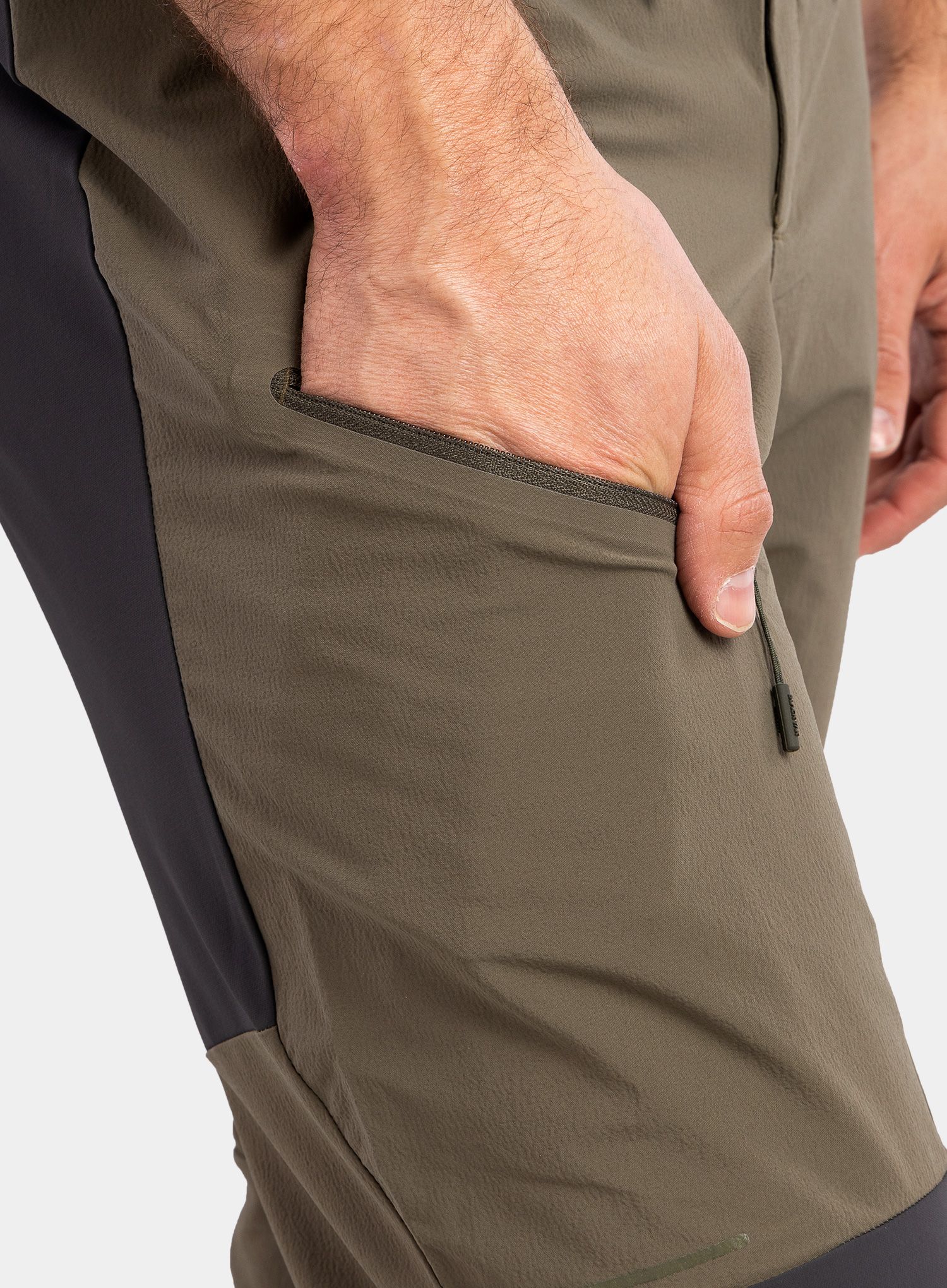 Trekking hlače BlackYak Aceh Pants - ivy green