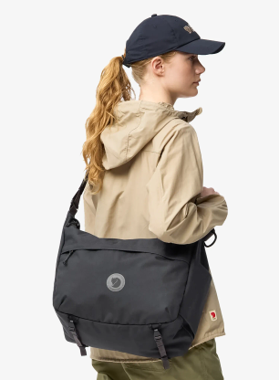 Urbana torba Fjallraven Farden Crossbody - coal black