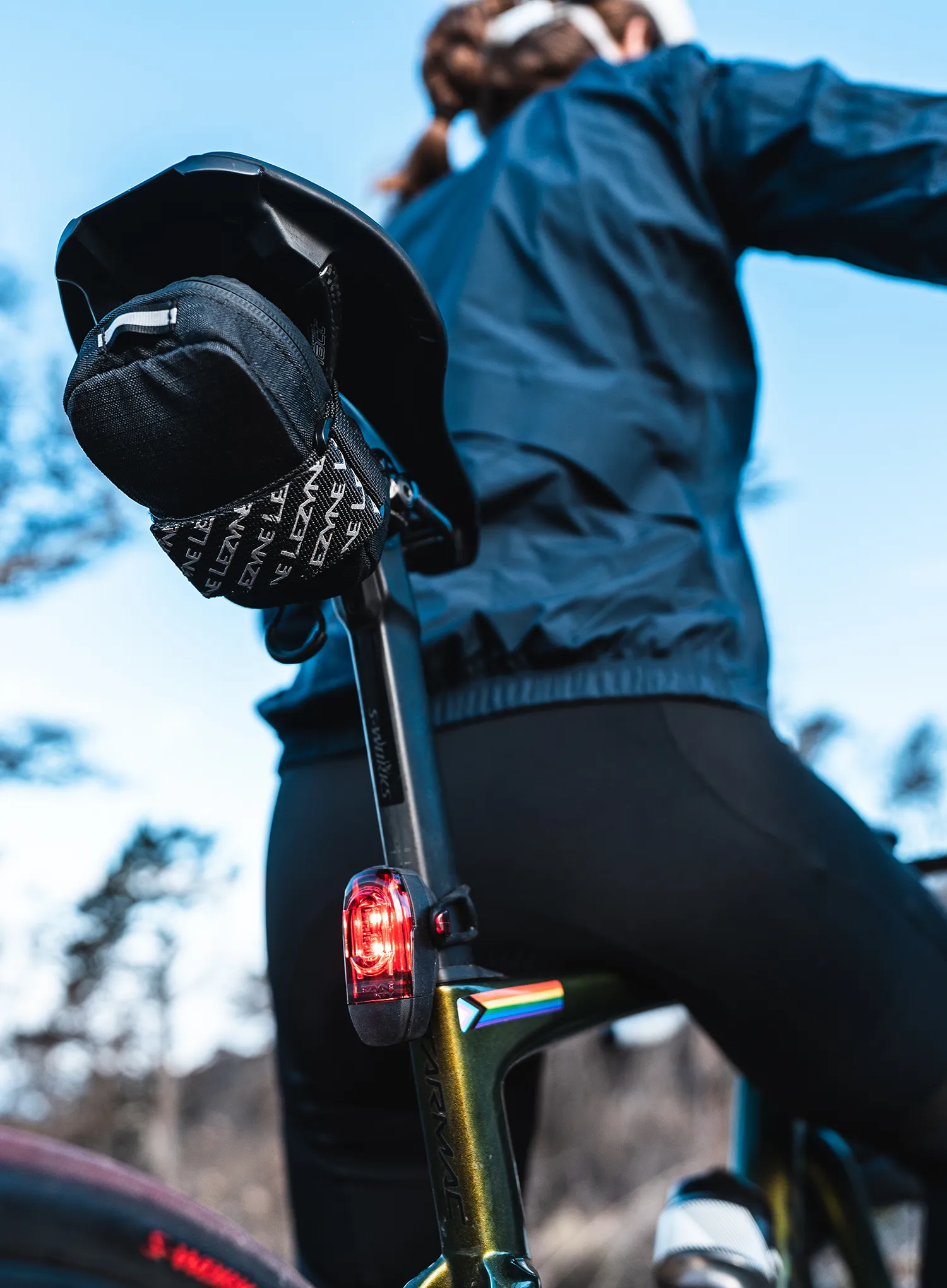 Torba ispod sjedala Lezyne Road Caddy - black