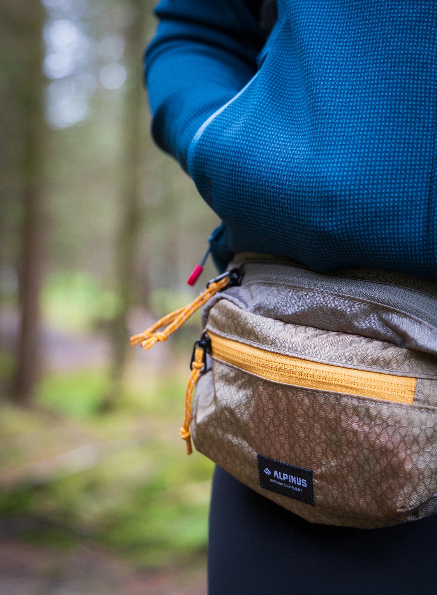 Torbica oko struka Alpinus Grampians - olive